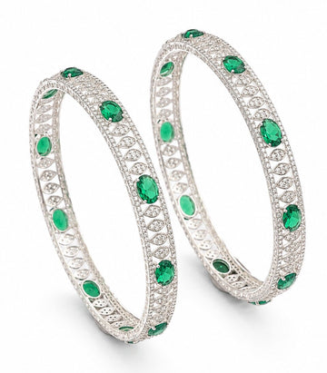 Exquisite Diamond Filigree Bangles Set With Oval-Cut Green Emeralds