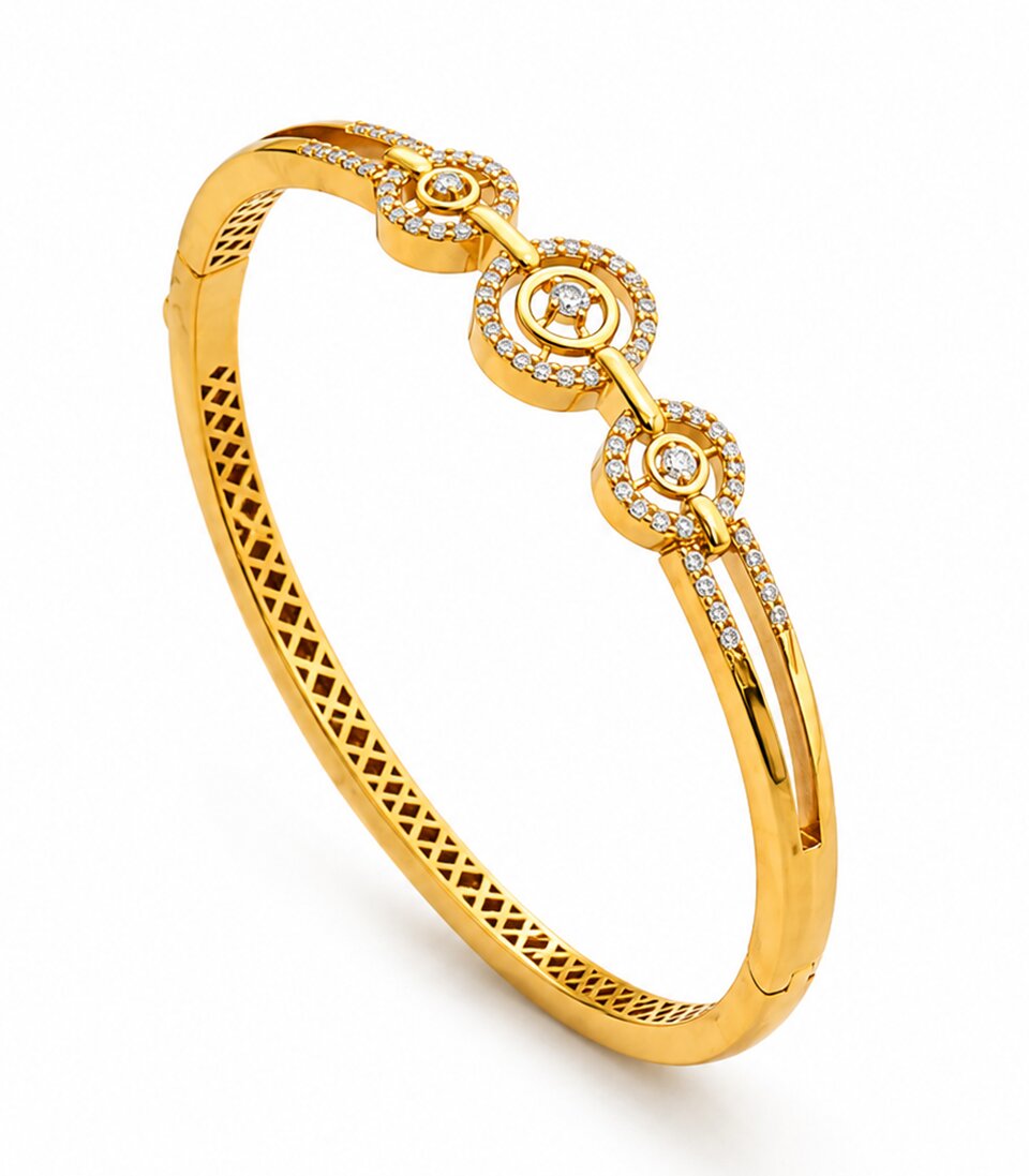 Single Gold Bangle With A Sleek Design