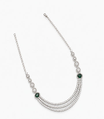 Elegant Necklace With Emeralds And Diamonds