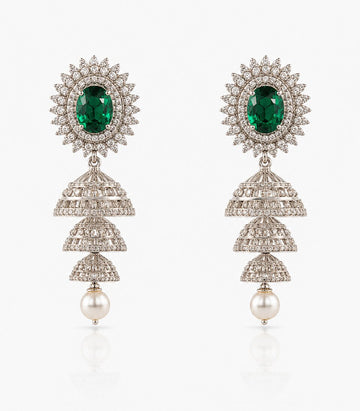 Pair Of Earrings With Green Gemstones And Pearl Drops