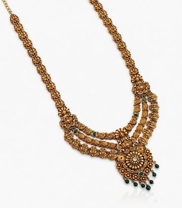 A Grand, Multi-Layered Antique Gold Necklace In A Traditional South Indian