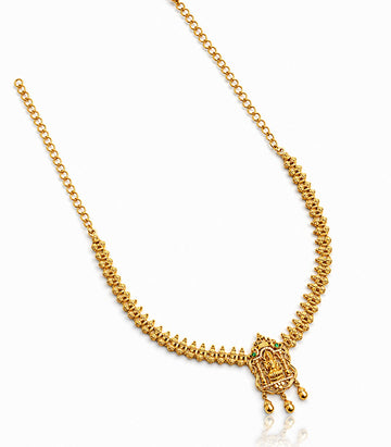 An Antique-Finish Gold Temple Necklace Featuring A Central Rectangular Pendant