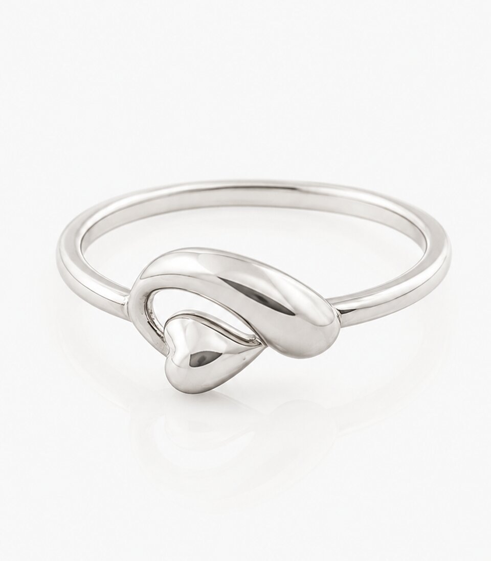 Ring With Unique Artistic Design Pattern