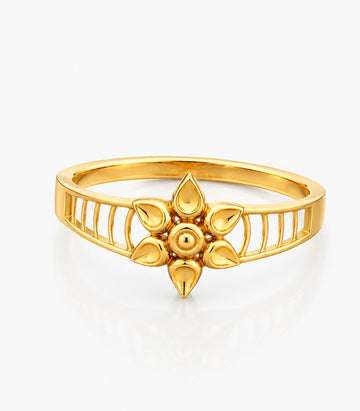 Gold Ring With Floral Design Pattern