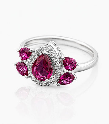 Ring With Five Pink Gemstones Design