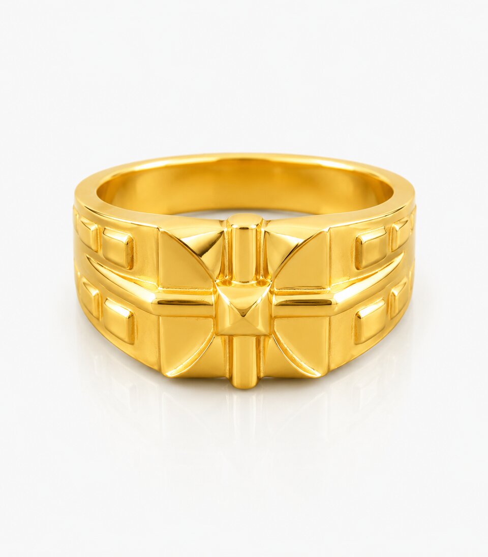 Charming Gold Ring