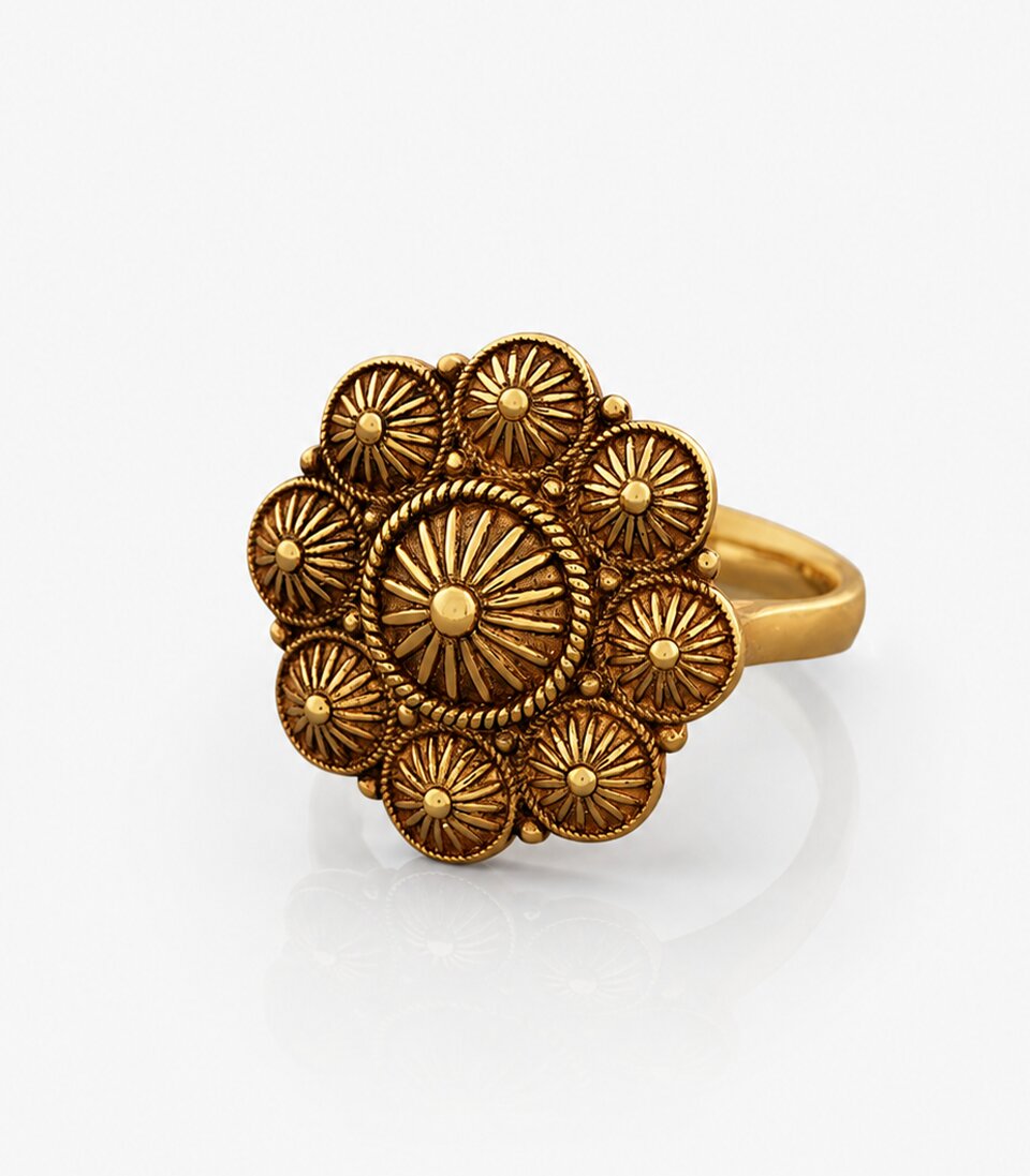 Bronze Gold Ring With Floral Design Pattern
