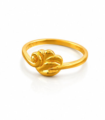 Premium Gold Ring for Women | Lightweight & Stylish