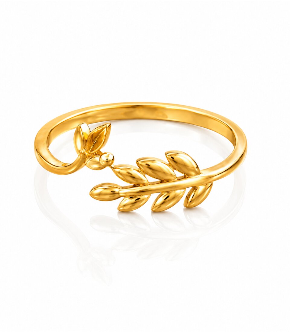 Gold Floral Vine Ring – Elegant Openwork Flower Band
