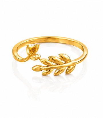 Gold Floral Vine Ring – Elegant Openwork Flower Band