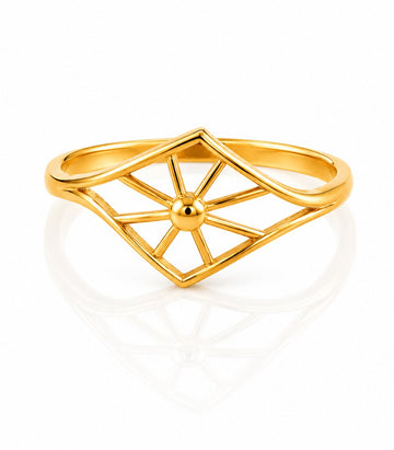 Gold Ring – Elegant Botanical Design