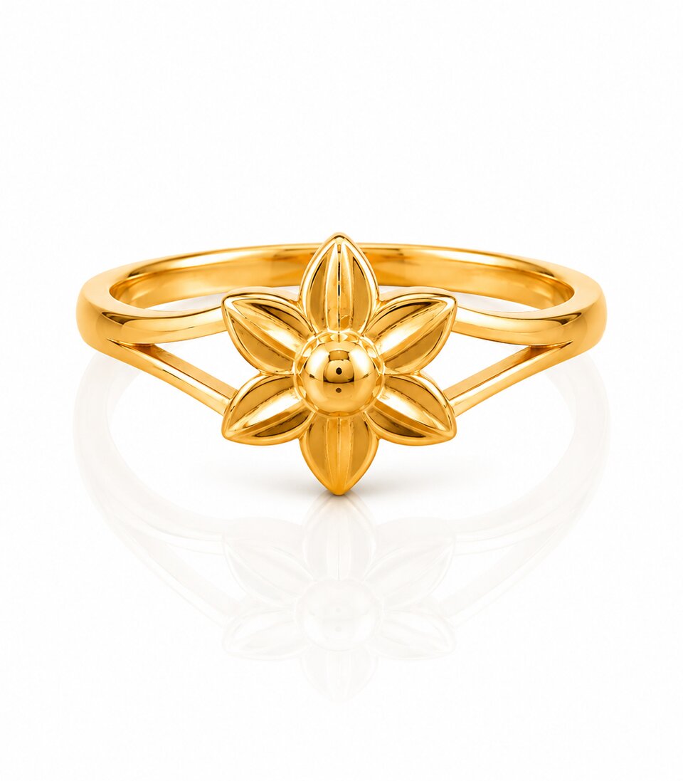 Classic Flower Gold Ring