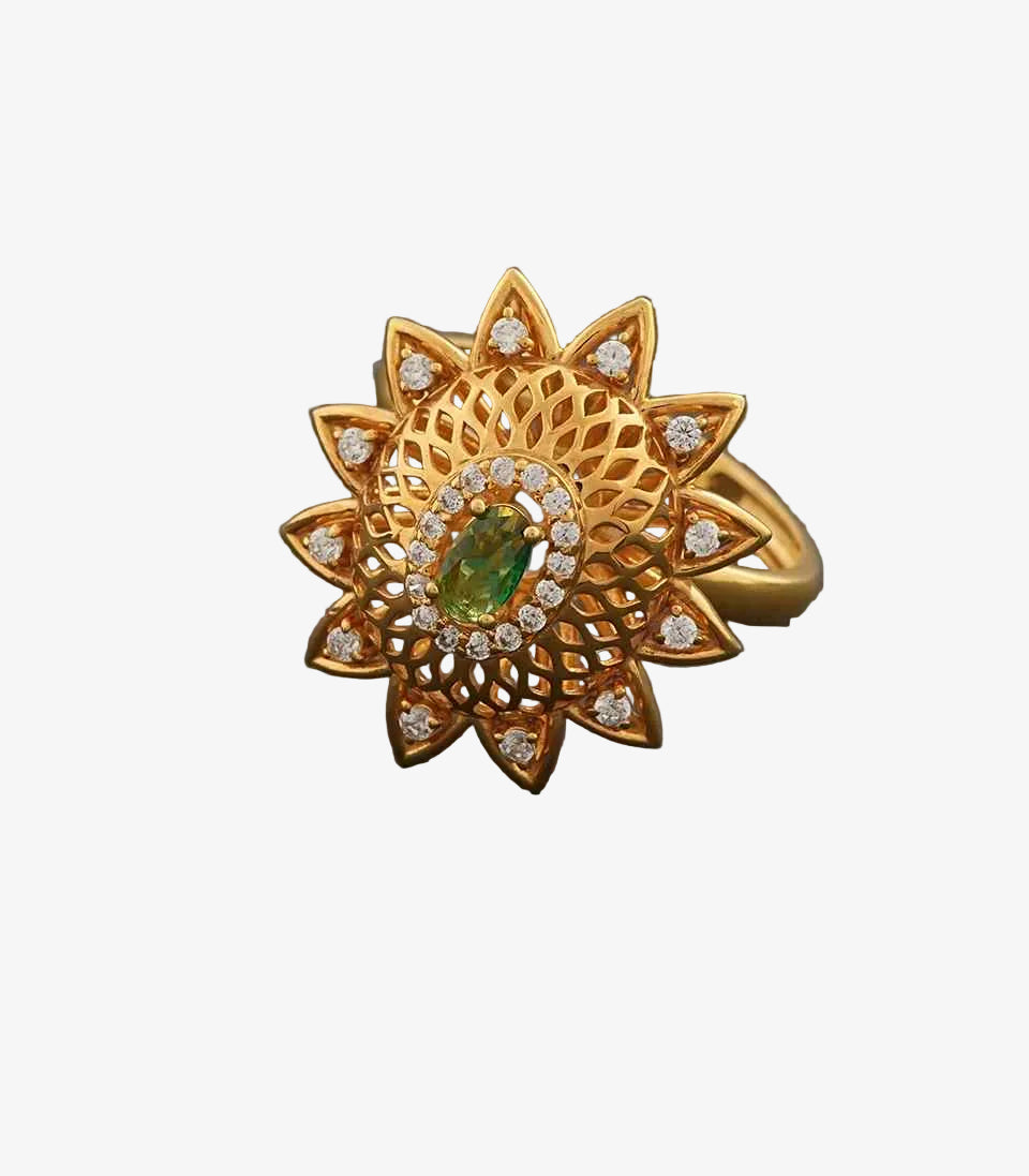 Refined Gold Ring Featuring Vibrant Green Gemstone and Diamond Accents